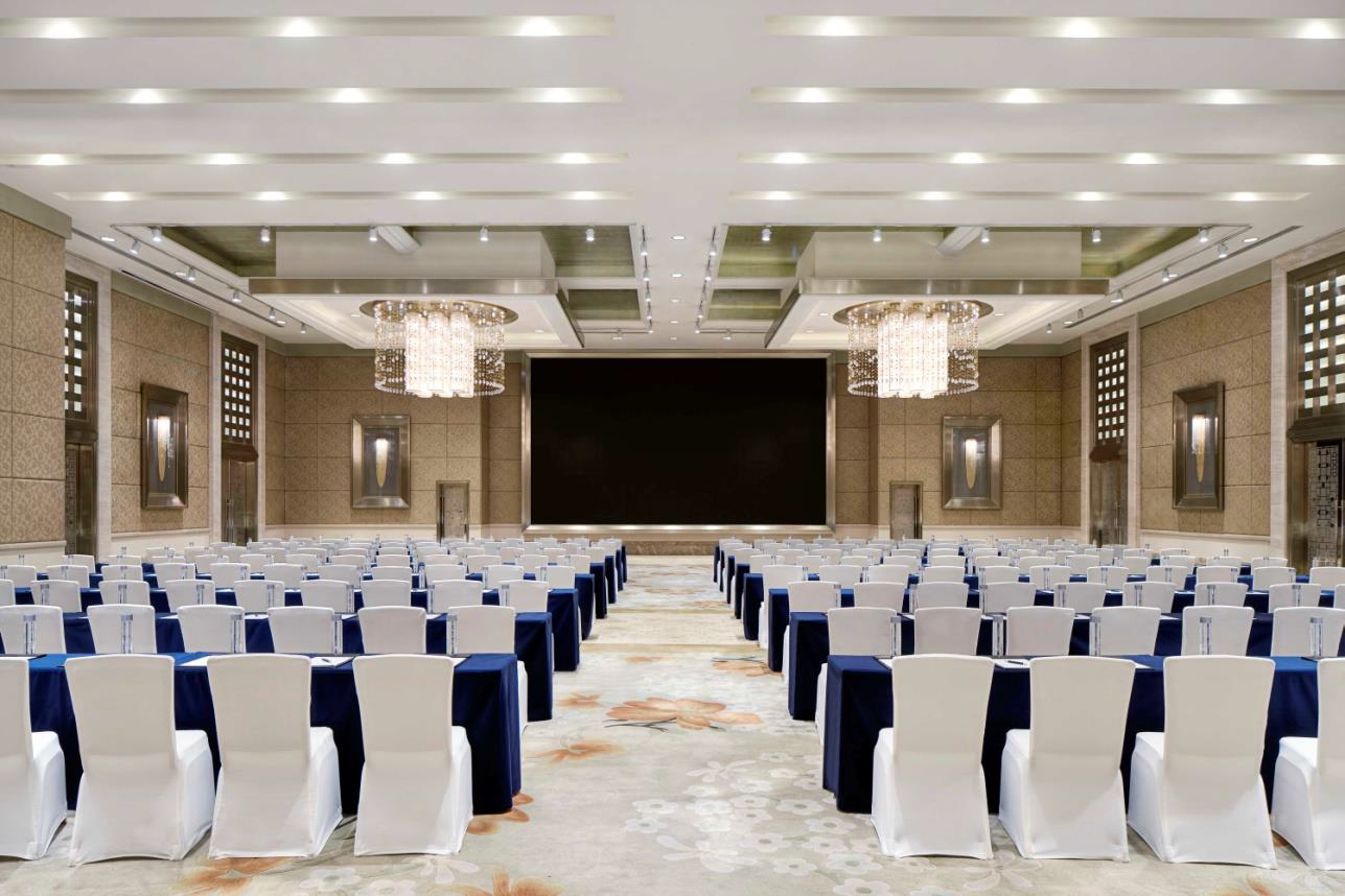 喜来登酒店会议室.png